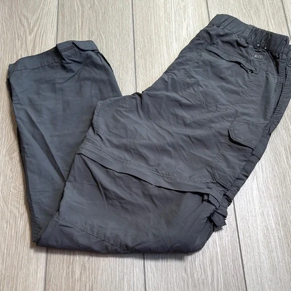REI Coop Convertible Pants Light Weight Hiking Travel Women’s size 10 - Picture 1 of 10